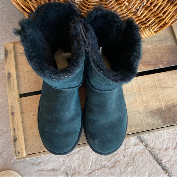 UGG Customizable Bailey Bow Mini Boot - Picture 6 of 10